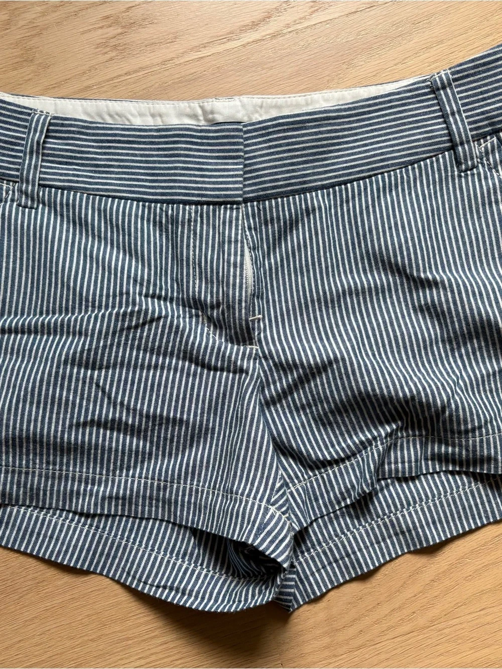 J. Crew Navy and White Pinstripe Shorts sz 2